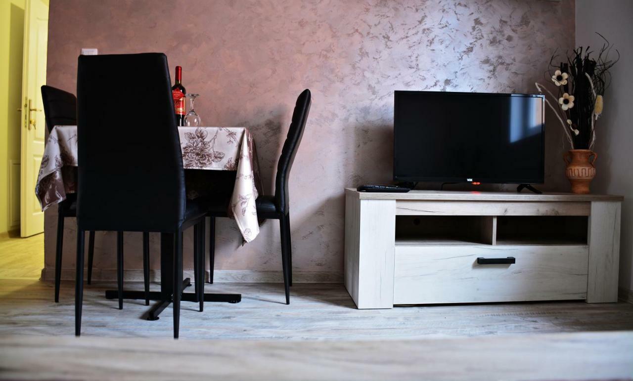 Apartmani Nikolic Visegrad Luaran gambar
